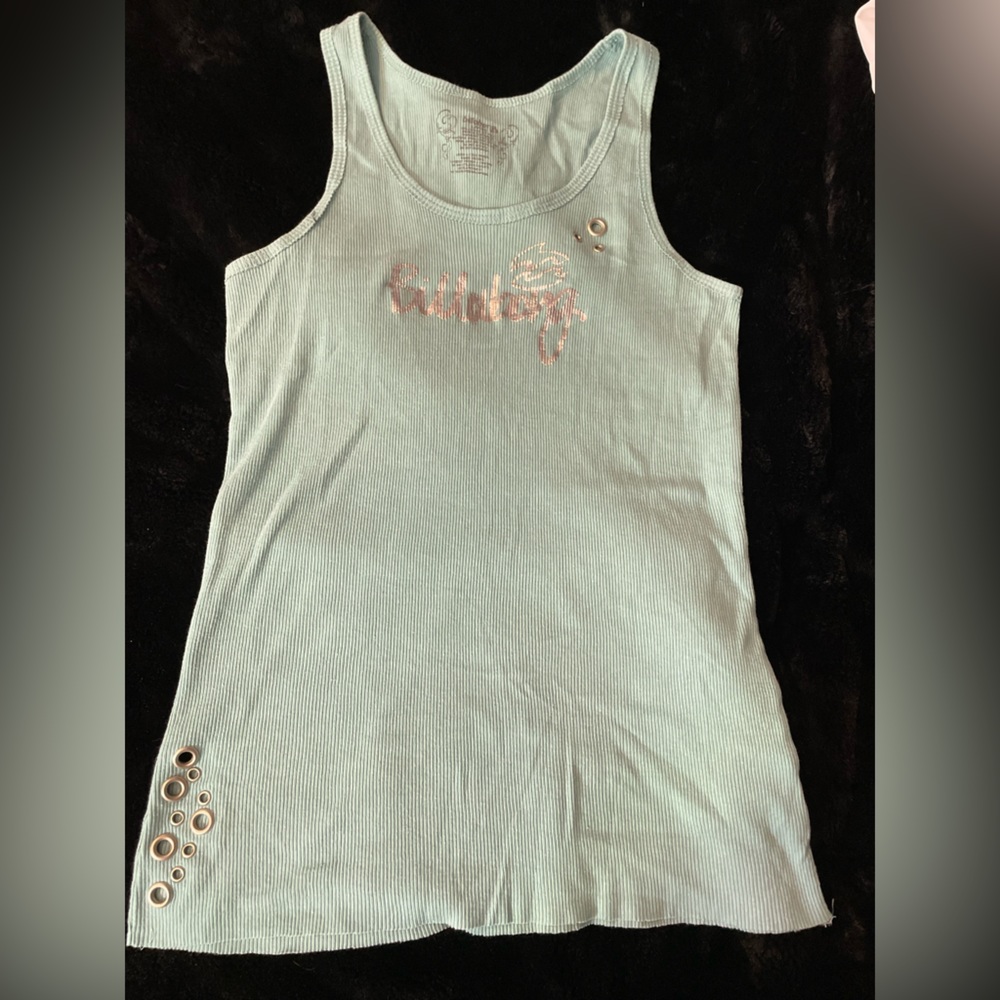 Vintage Y2K billabong tank top, juniors size Large, like new, cute cutouts!